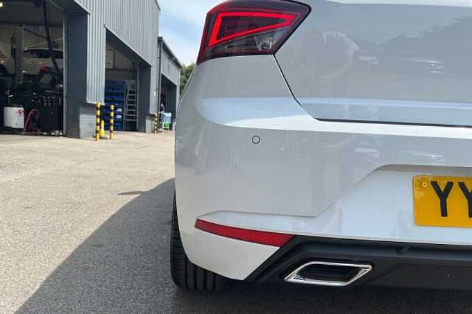 SEAT Ibiza 1.0 TSI (115ps) FR 5-Door