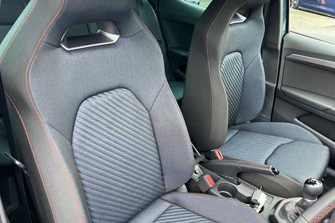 SEAT Arona 1.0 TSI 115 FR Black Edition 5dr